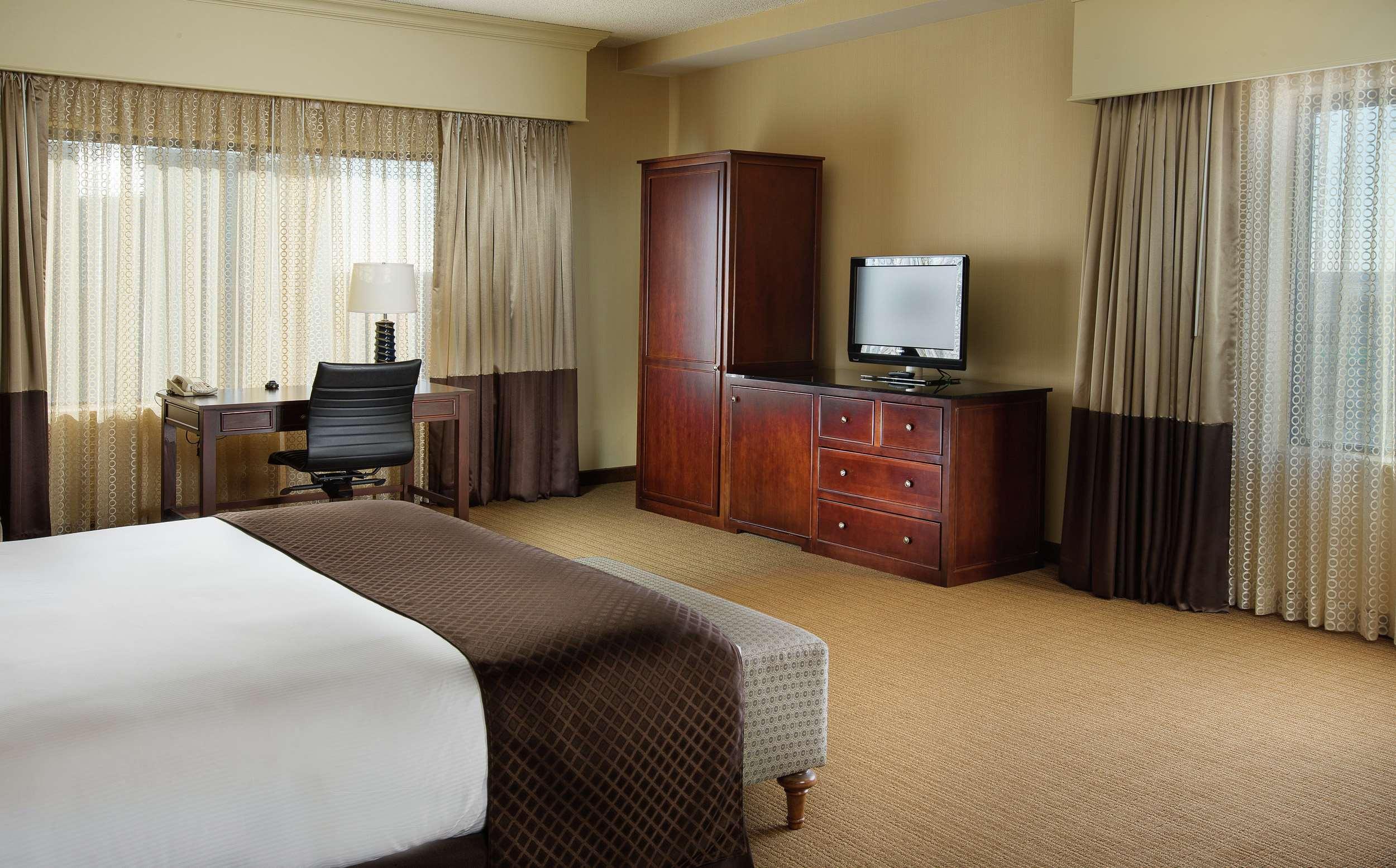 Doubletree By Hilton Chicago O'Hare Airport-Rosemont Hotel Exterior foto