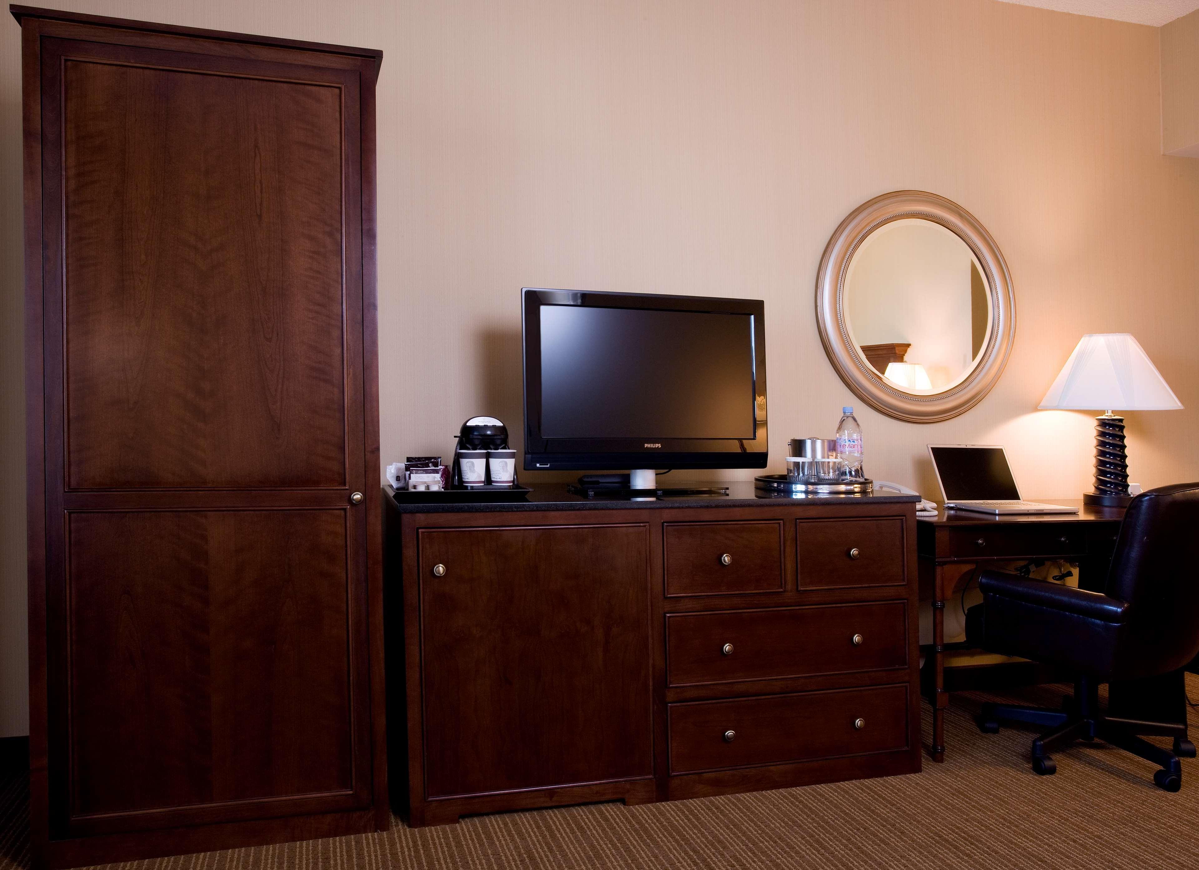 Doubletree By Hilton Chicago O'Hare Airport-Rosemont Hotel Exterior foto